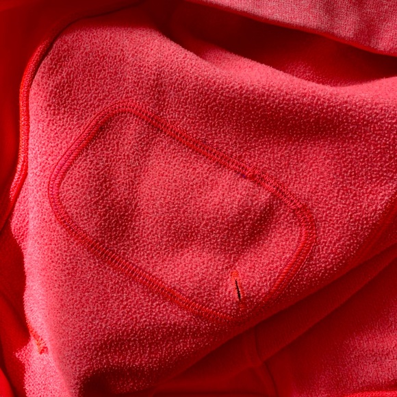 North Face Hoodie (M) - Picture 4 of 4